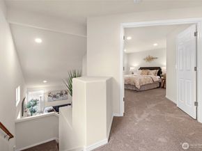 4714 NE 18th Place A, Renton WA 98059