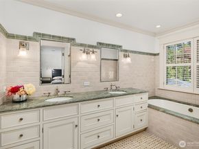 1642 Federal Avenue E, Seattle WA 98122