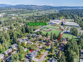 222 106th Avenue SE, Bellevue WA 98004