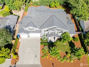 222 106th Avenue SE, Bellevue WA 98004