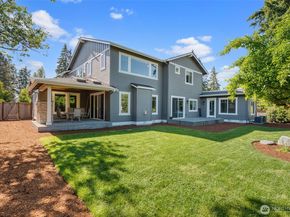 222 106th Avenue SE, Bellevue WA 98004