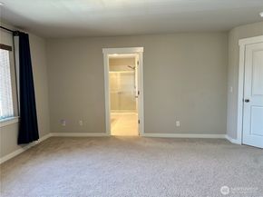28041 14th Court S, Federal Way WA 98003