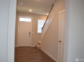 28041 14th Court S, Federal Way WA 98003