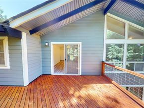 14340 93rd Avenue NE, Kirkland WA 98034