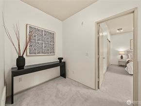 4450 248th Lane SE, Sammamish WA 98029