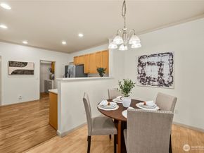 4450 248th Lane SE, Sammamish WA 98029