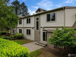 4450 248th Lane SE, Sammamish WA 98029