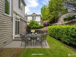 4450 248th Lane SE, Sammamish WA 98029