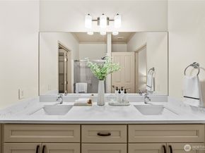 4450 248th Lane SE, Sammamish WA 98029