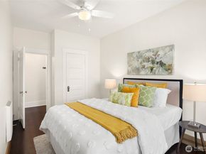 1732 15th Avenue 14, Seattle WA 98122