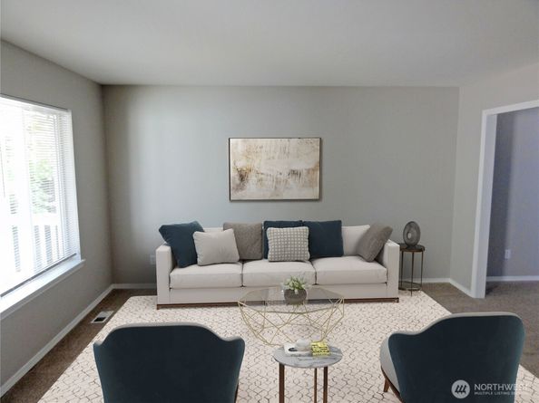 34231 31st Avenue SW, Federal Way WA 98023