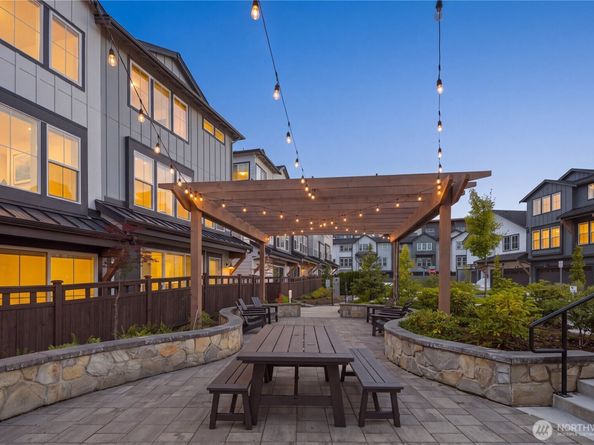 14315 149th Place NE, Woodinville WA 98072
