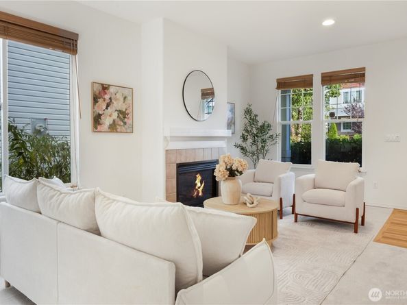 5125 NE 5th Street, Renton WA 98059