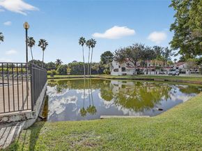 11541 Terra Bella Blvd 25, Plantation FL 33325