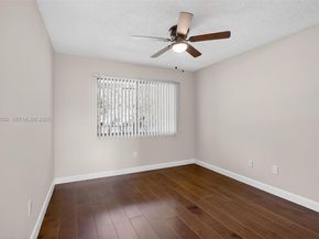 11541 Terra Bella Blvd 25, Plantation FL 33325