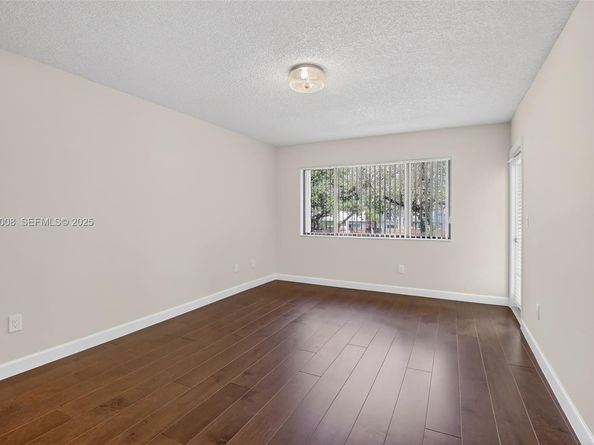 11541 Terra Bella Blvd 25, Plantation FL 33325