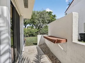 11541 Terra Bella Blvd 25, Plantation FL 33325