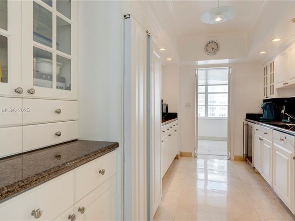 5640 Collins Ave 6B, Miami Beach FL 33140