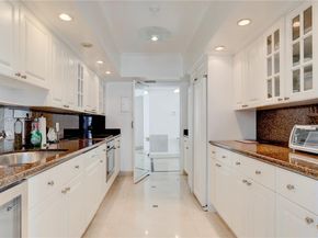 5640 Collins Ave 6B, Miami Beach FL 33140