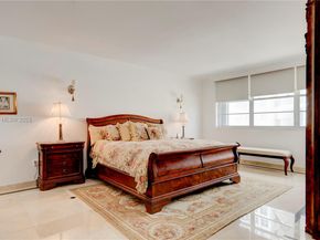 5640 Collins Ave 6B, Miami Beach FL 33140