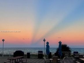 5701 SE Collins Ave PH10, Miami Beach FL 33140