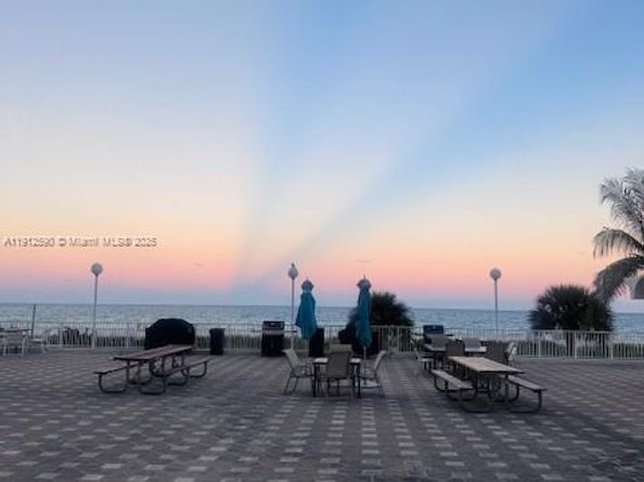 5701 SE Collins Ave PH10, Miami Beach FL 33140