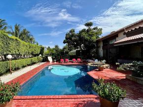 913 Diplomat Parkway, Hallandale Beach FL 33009