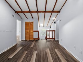 10922 SW 25th St, Miami FL 33165