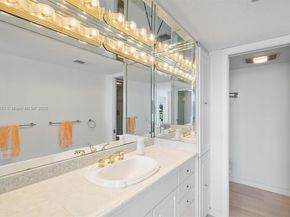 511 Bayshore Dr 304, Fort Lauderdale FL 33304