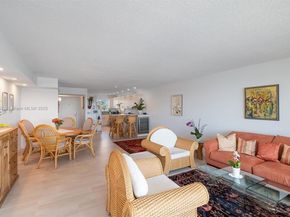 511 Bayshore Dr 304, Fort Lauderdale FL 33304