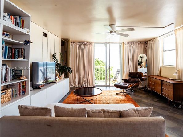 1801 S Treasure Dr 526, North Bay Village FL 33141