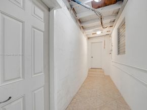 1260 NE 135th St, North Miami FL 33161