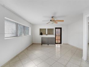 1260 NE 135th St, North Miami FL 33161
