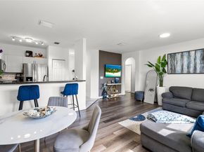 230 SE 29th Ave 21, Homestead FL 33033