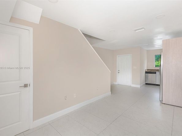 817 NW 3rd Ave, Fort Lauderdale FL 33311