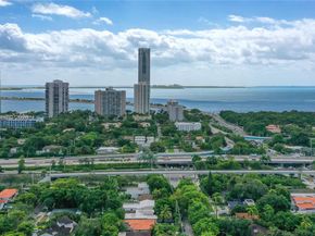 101 SW 25th Rd, Miami FL 33129