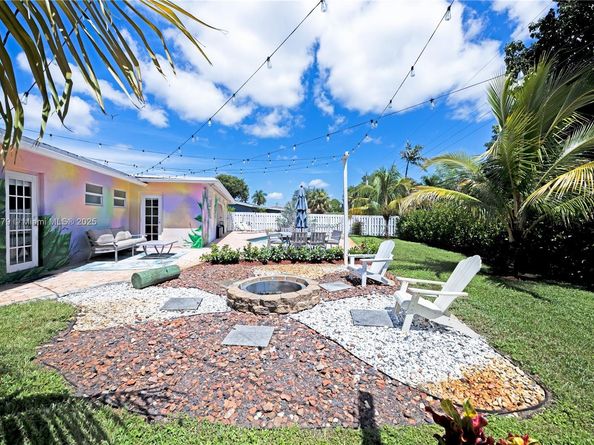 1612 NW 10th Ave, Fort Lauderdale FL 33311