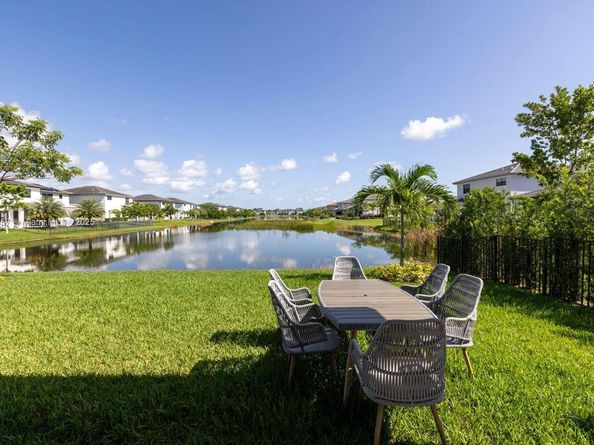 17353 SW 46th St, Miramar FL 33029