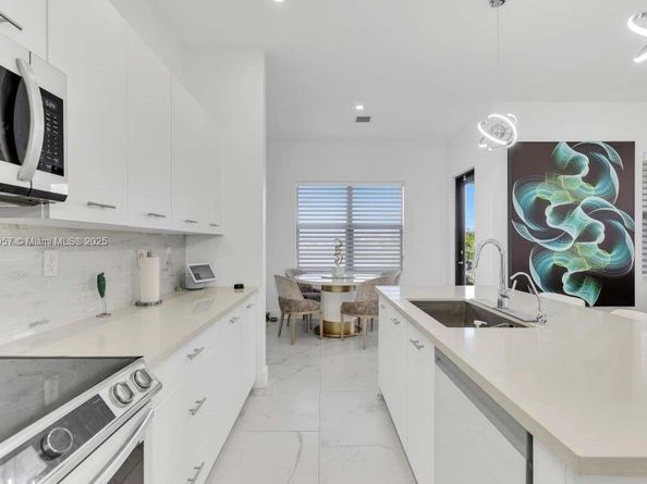 17353 SW 46th St, Miramar FL 33029