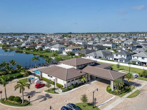 17353 SW 46th St, Miramar FL 33029