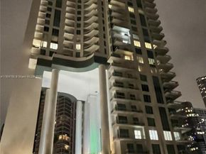 21150 Point Pl 1202, Aventura FL 33180