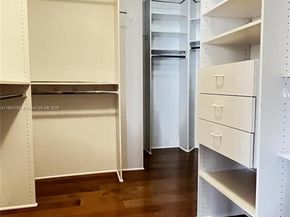 21150 Point Pl 1202, Aventura FL 33180