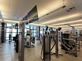 21150 Point Pl 1202, Aventura FL 33180