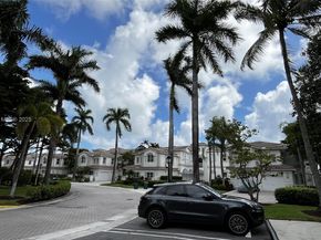 21150 Point Pl 1202, Aventura FL 33180