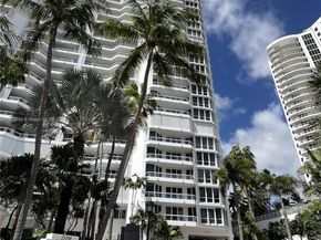 21150 Point Pl 1202, Aventura FL 33180