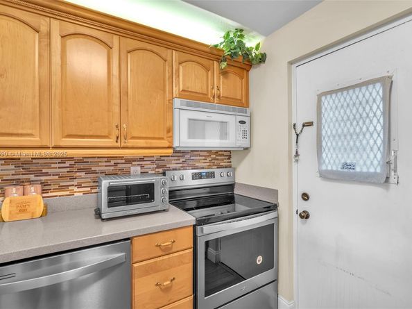 2311 S Cypress Bend Drive 316B, Pompano Beach FL 33069