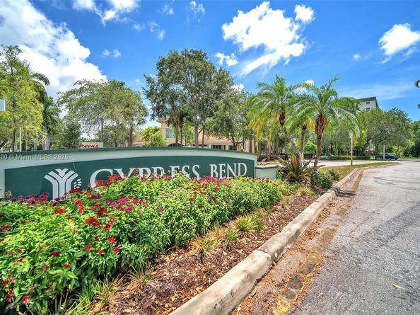 2311 S Cypress Bend Drive 316B, Pompano Beach FL 33069