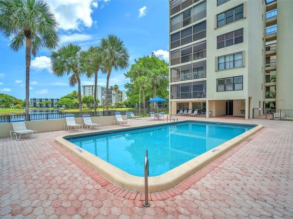 2311 S Cypress Bend Drive 316B, Pompano Beach FL 33069