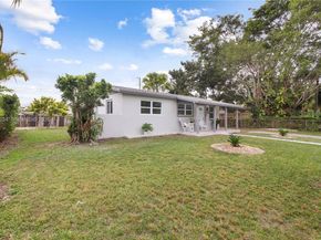 12110 SW 168th St, Miami FL 33177