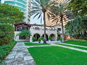 1643 Brickell Ave PH 4901 + Dock, Miami FL 33129